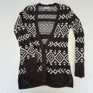 Woman's Black and White Hollister Y2K Tribal Aztec Print Long Cardigan Size XS